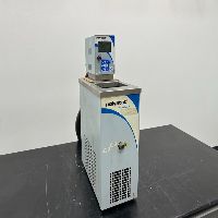 Cole-Parmer Polystat cooling and heating circulating bath image 0